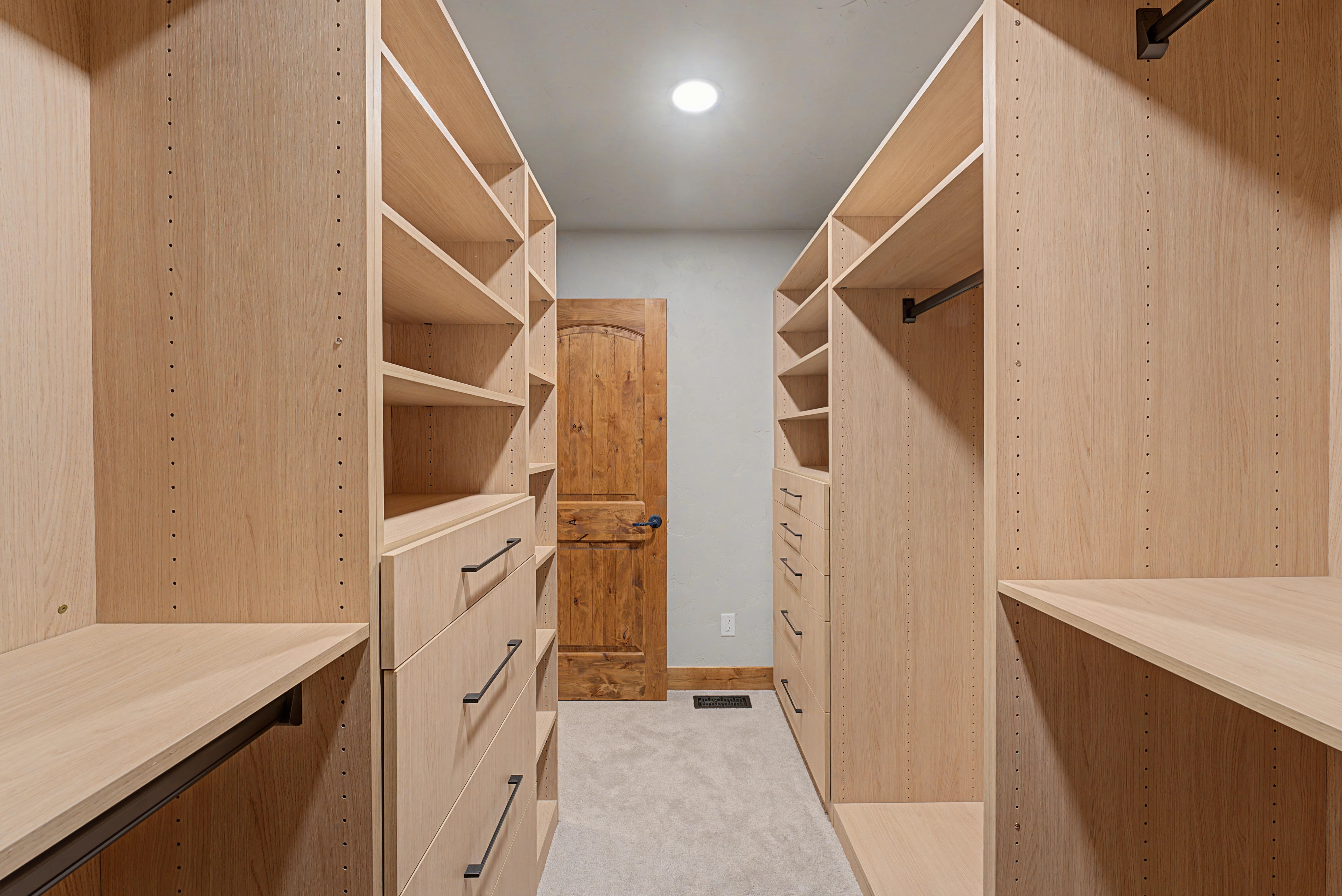Ridgewood Bath mirrors, towel bars, and accessories